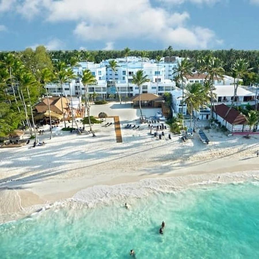 Chic Beachfront Apartment - Private Beach Access Punta Cana Eksteriør bilde