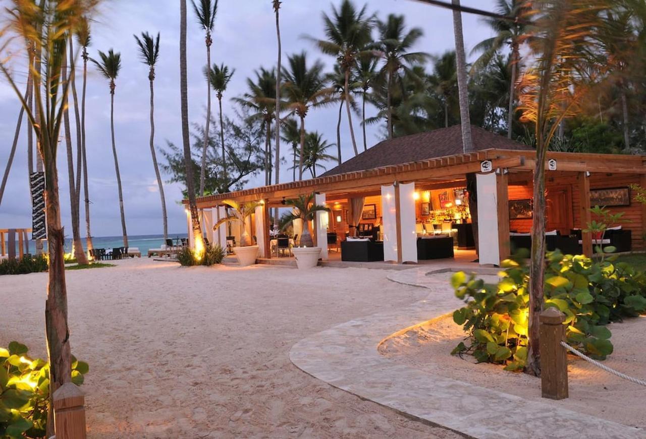 Chic Beachfront Apartment - Private Beach Access Punta Cana Eksteriør bilde