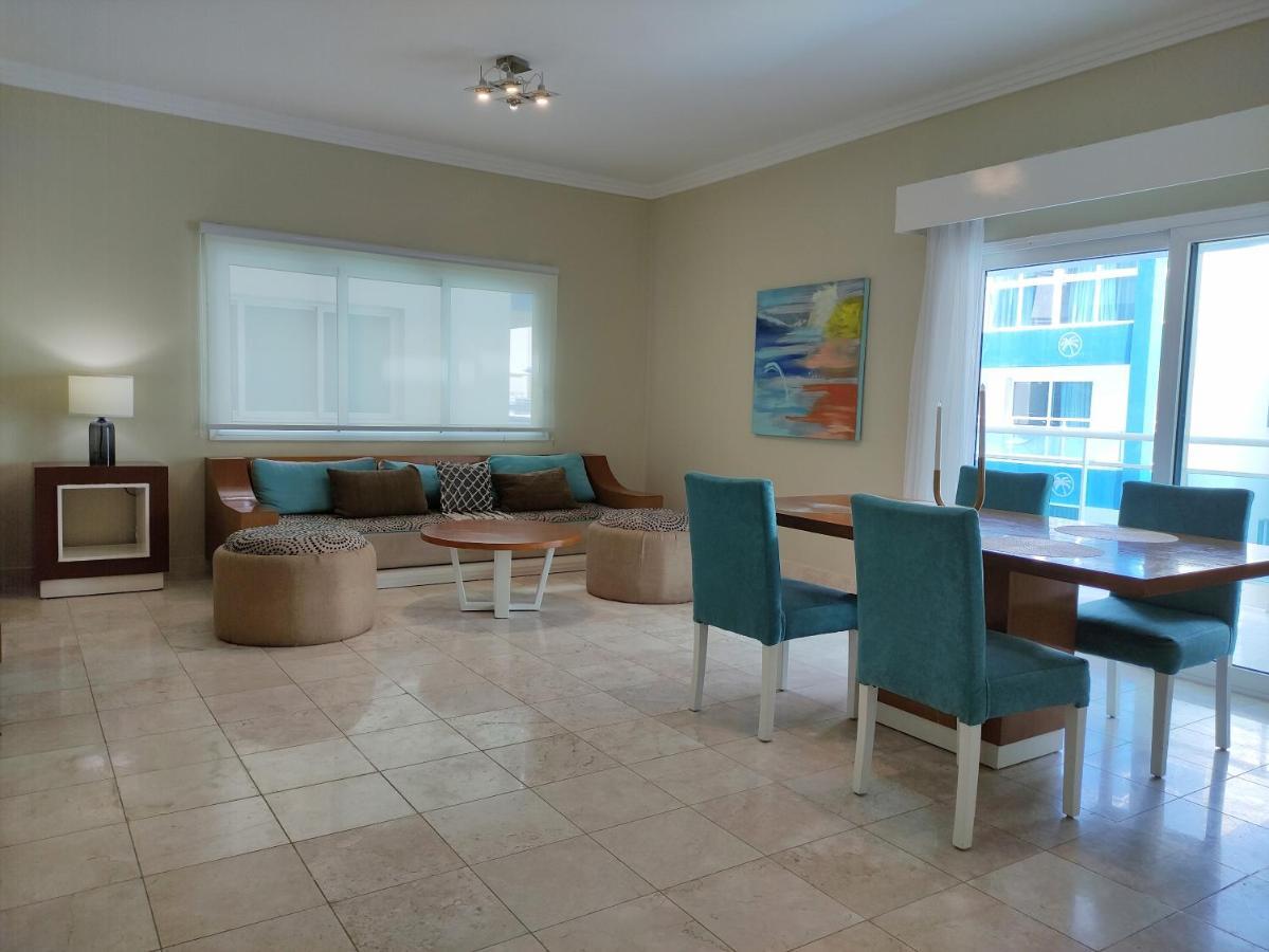 Chic Beachfront Apartment - Private Beach Access Punta Cana Eksteriør bilde